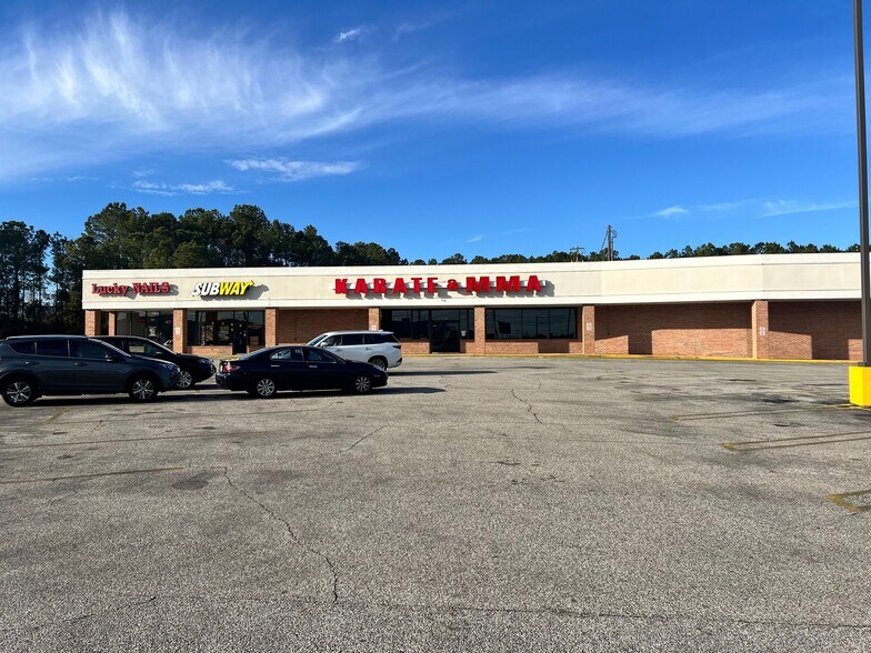 More Photos Of 1555-1571 Westgate Pky, Dothan Unknown For Lease