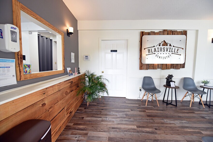 More Photos Of 10 Deer Crossing Trl, Blairsville Office For Lease