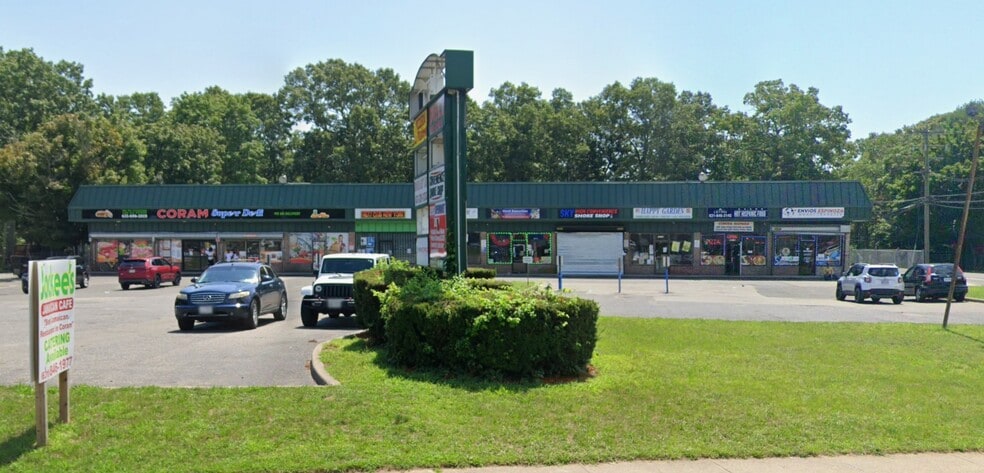 More Photos Of 16 Middle Country Rd, Coram Unknown For Lease