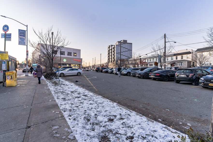 More Photos Of 132-40 Metropolitan Ave, Jamaica Storefront Retail Office For Lease