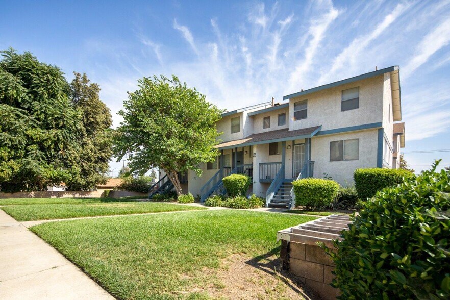 More Photos Of 716 W Phillips St, Ontario Apartments For Sale