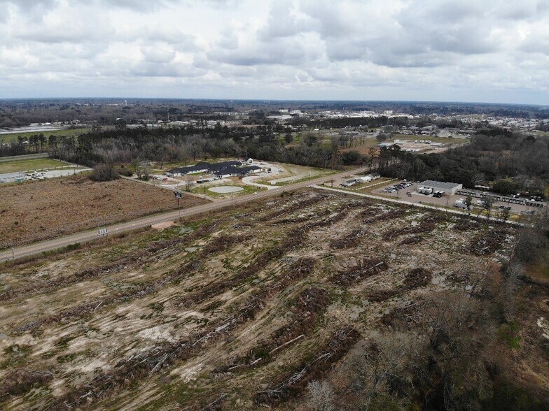 More Photos Of W Club Deluxe Road, Hammond Land For Sale