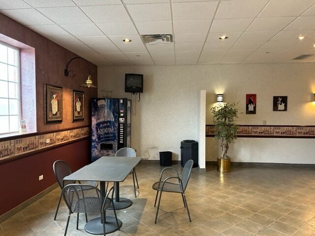 More Photos Of 912 Northwest Hwy, Fox River Grove Medical For Sale