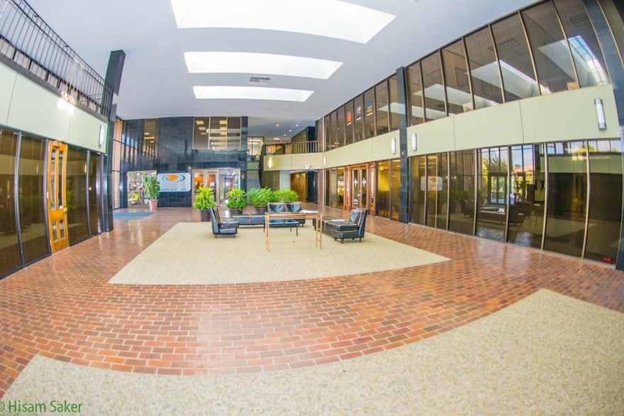 More Photos Of 4543 Post Oak Pl, Houston Office For Lease