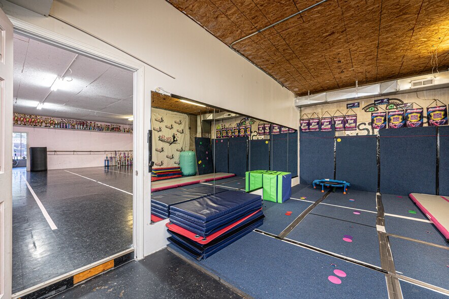 More Photos Of 126 1st Ave S, Conover Storefront Retail Office For Sale