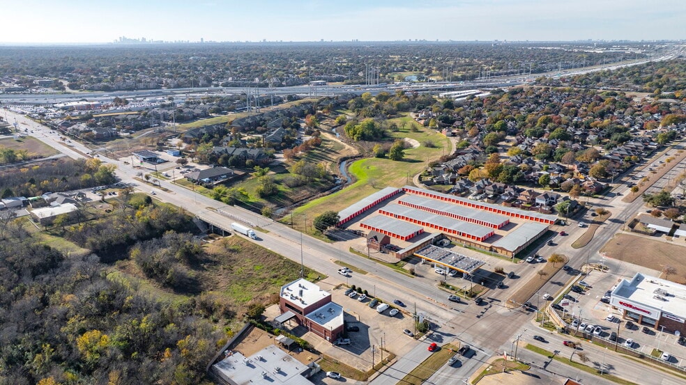 More Photos Of 1438 Oates Dr, Mesquite Bank For Sale