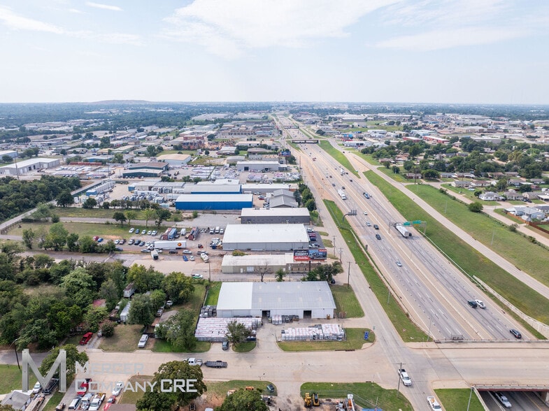 More Photos Of 2100 S I 35 Service Rd, Oklahoma City Warehouse For Lease