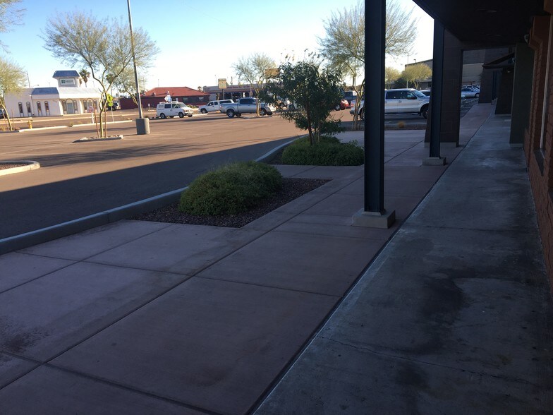 More Photos Of 8401-8435 W Peoria Ave, Peoria Storefront Retail Office For Lease