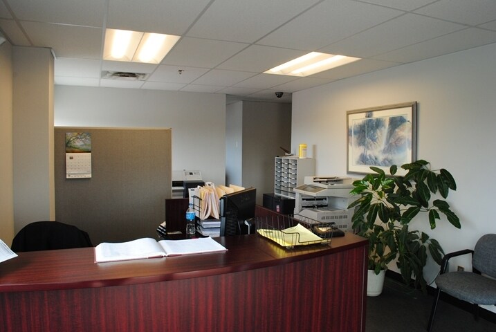 More Photos Of 1450 Valley St, Colorado Springs Warehouse For Lease
