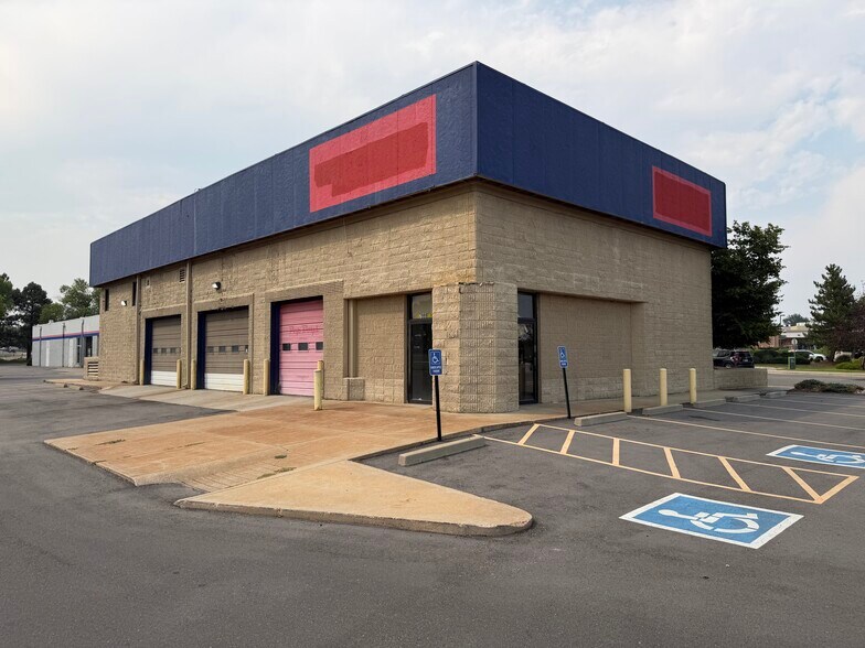 Primary Photo Of 7999 Wadsworth Blvd, Arvada Auto Repair For Lease