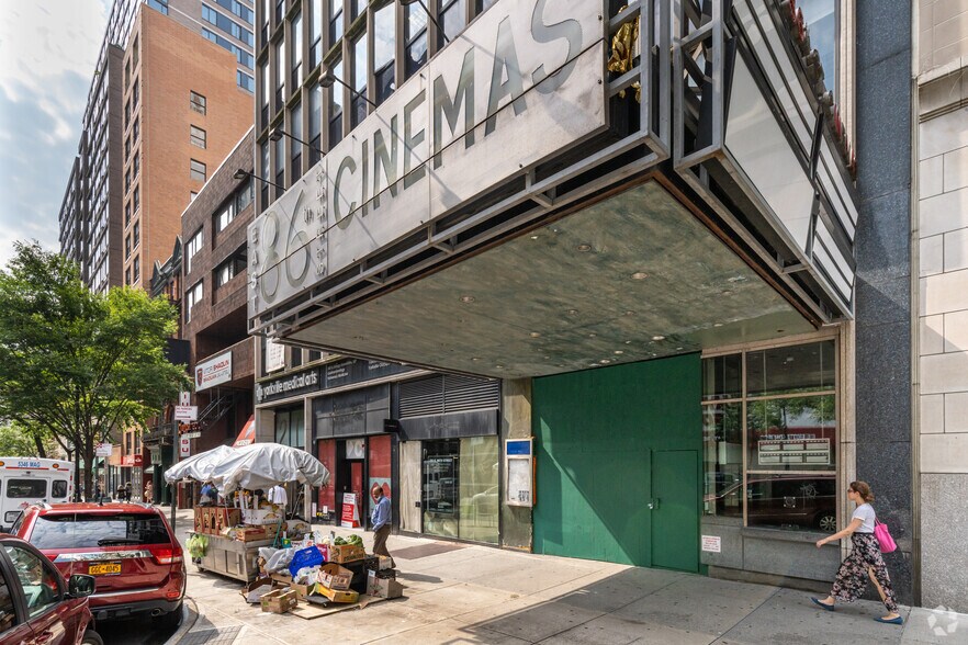 More Photos Of 210 E 86th St, New York Medical For Lease
