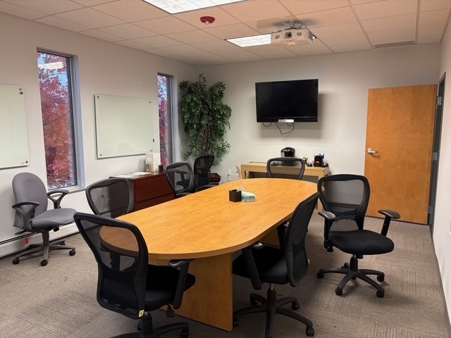More Photos Of 111 Stow Ave, Cuyahoga Falls Office For Sale