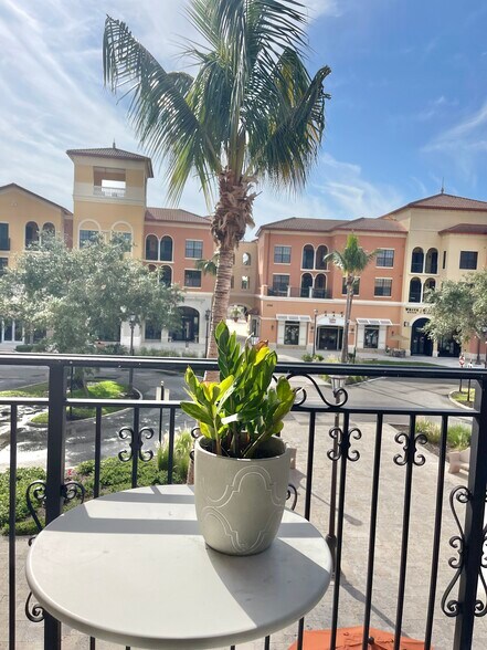 More Photos Of 23160 Fashion Dr, Estero Coworking Space