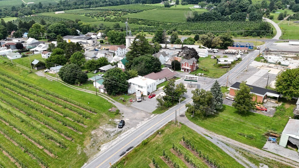 More Photos Of 115 Upper Bermudian Rd, Gardners Convenience Store For Sale