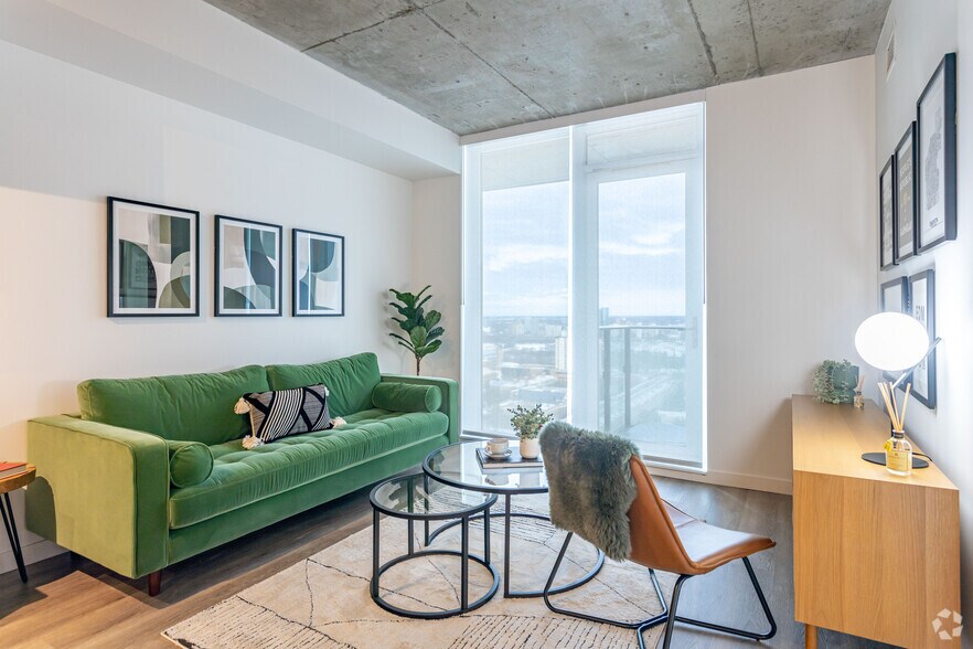 More Photos Of 11130 86 Av NW, Edmonton Apartments For Lease