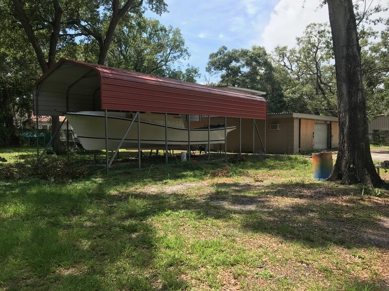 More Photos Of 2403-2411 E Diana St, Tampa Industrial For Lease