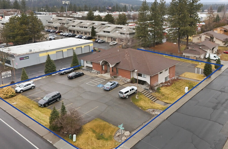 Primary Photo Of 111 E Lincoln Rd, Spokane Office For Sale