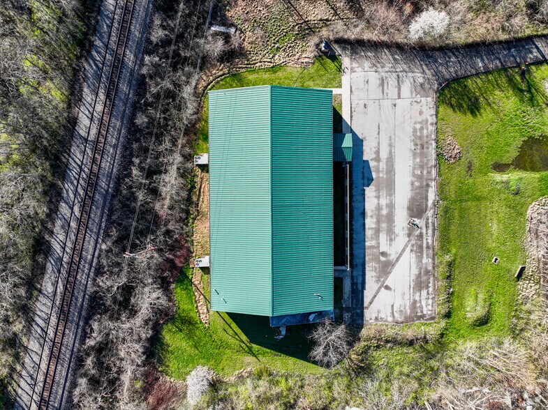 More Photos Of 4050 Georgetown Rd, Lexington Sports And Entertainment For Sale