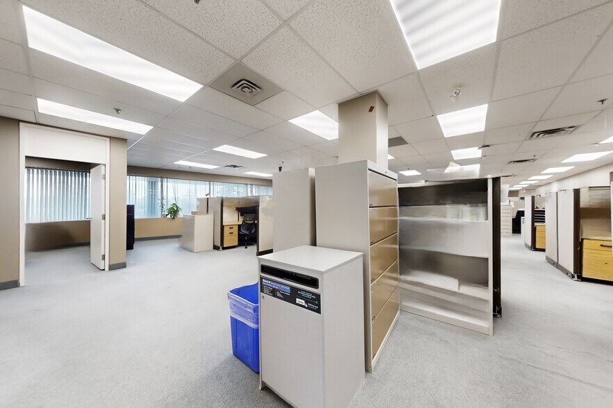 More Photos Of 45 Mcintosh Dr, Markham Office For Sale