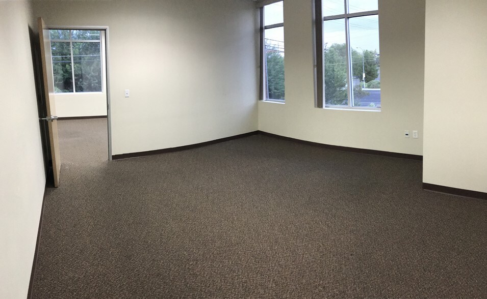 More Photos Of 6725 S Eastern Ave, Las Vegas Medical For Lease