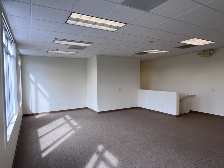 More Photos Of 1116 Cadillac Ct, Milpitas Flex For Sale