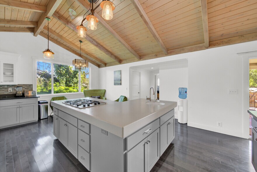 More Photos Of , Fairfield Unknown For Sale