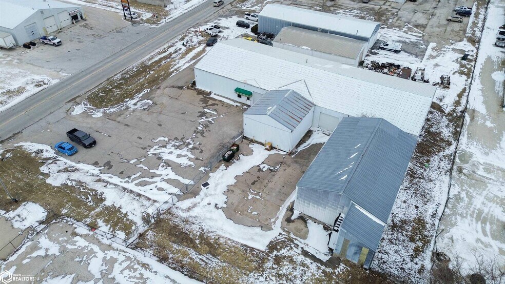 More Photos Of 1130 Broadway St, West Burlington Industrial For Lease