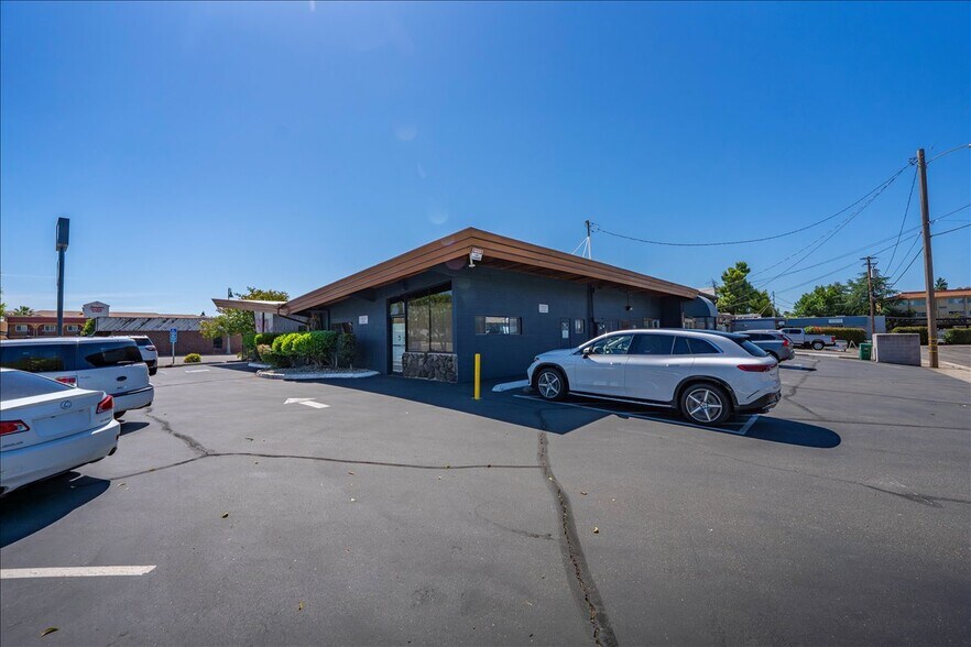 More Photos Of 2100 Hilltop Dr, Redding General Retail For Sale