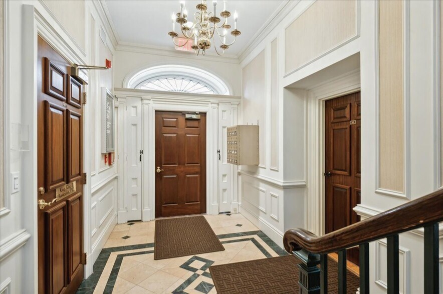 More Photos Of 760 Hopmeadow St, Simsbury Office For Sale