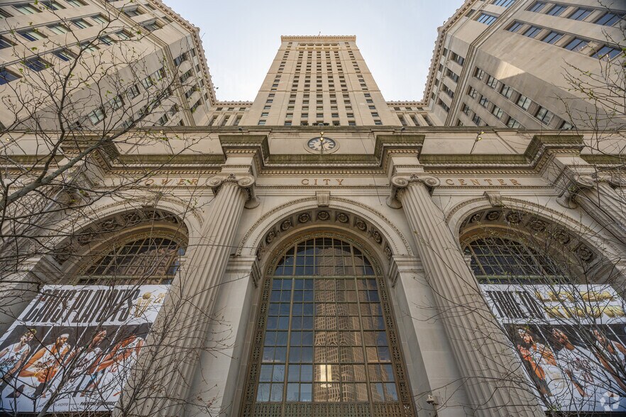 More Photos Of 50 Public Sq, Cleveland Office For Lease