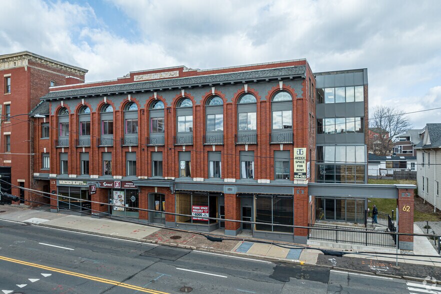 More Photos Of 62 Washington St, Middletown Office For Lease