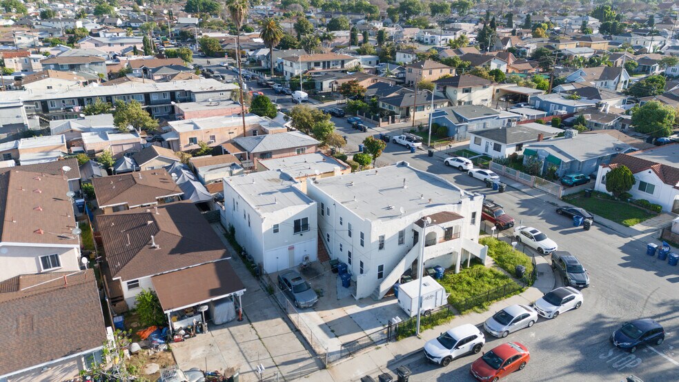 More Photos Of 545 Eastmont Ave, East Los Angeles Apartments For Sale
