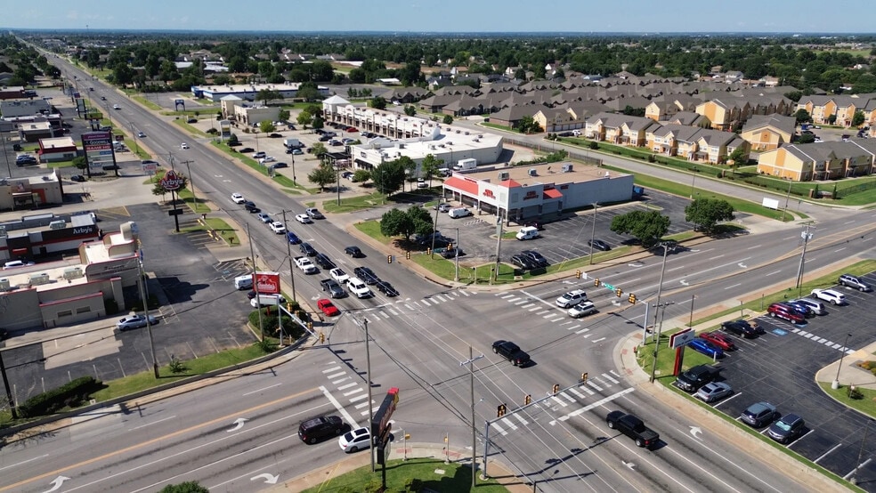 More Photos Of 9001 S Western Ave, Oklahoma City Freestanding For Lease