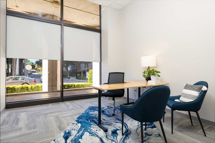 More Photos Of 3120 Southwest Fwy, Houston Coworking Space