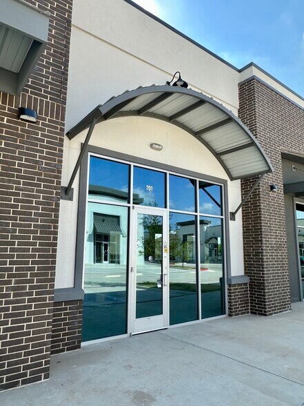 More Photos Of 610 Brashear Ln, Cedar Park Office For Lease