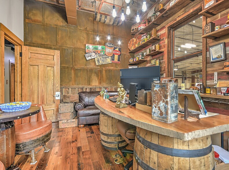 More Photos Of 915 Millennium Ct, Blountville Warehouse For Sale