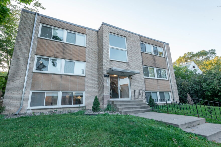 More Photos Of 3018 30th Ave S, Minneapolis Apartments For Sale