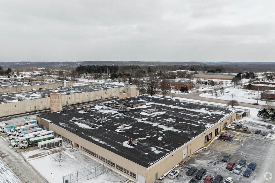 More Photos Of 8400 Darrow Rd, Twinsburg Manufacturing For Lease