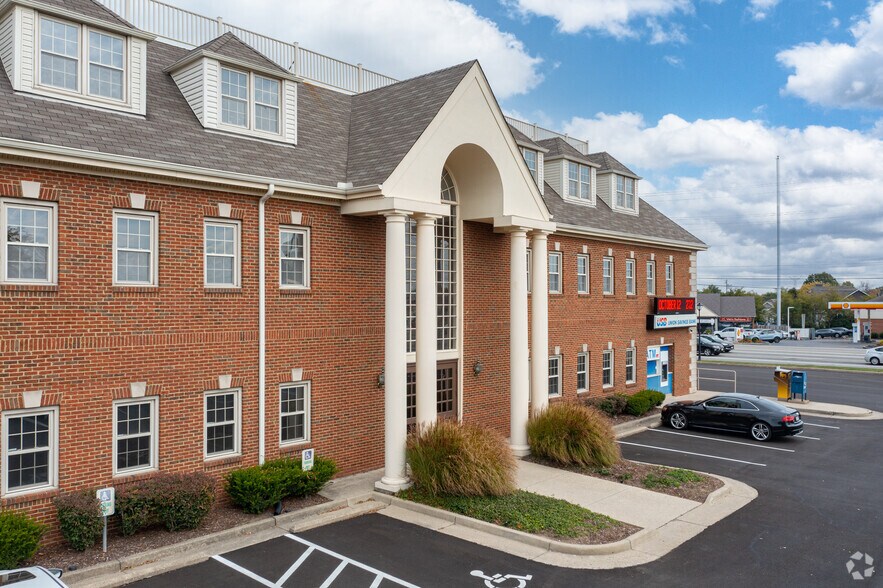 More Photos Of 8534 E Kemper Rd, Cincinnati Office For Lease