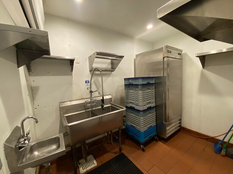 More Photos Of 88 E 111th St, New York Apartments For Lease