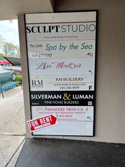 More Photos Of 2333 E Coast Hwy, Corona Del Mar Storefront Retail Office For Lease