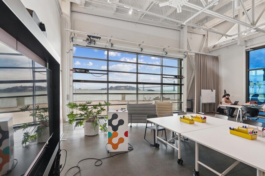More Photos Of Pier 17, San Francisco Research And Development For Lease