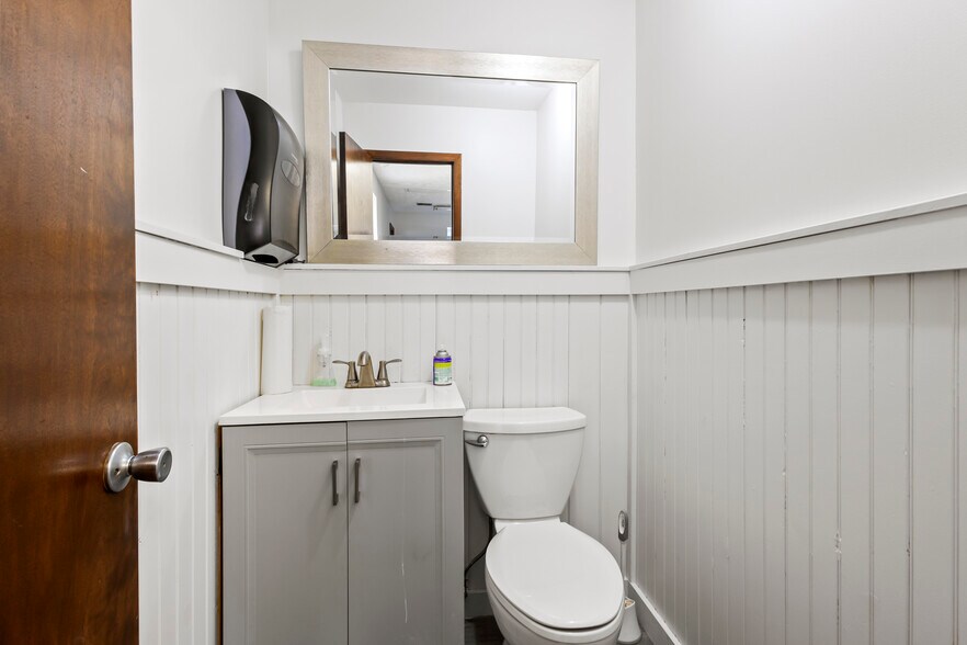 More Photos Of 4400 Metzger Rd, Fort Pierce Service For Lease