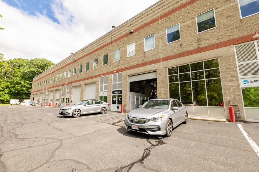 More Photos Of 100 Ferncroft Rd, Danvers Manufacturing For Lease