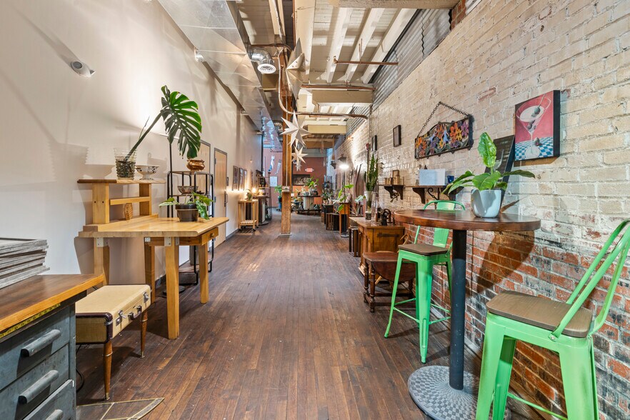 More Photos Of 500 Bridge St, Weissport Restaurant For Sale