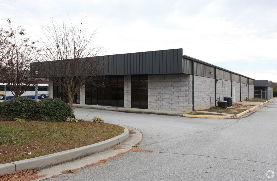 More Photos Of 190 Old Loganville Rd SW, Loganville Auto Repair For Lease