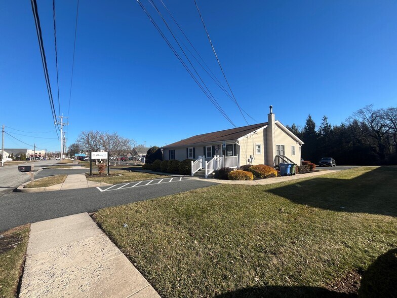 More Photos Of 2231 Old Emmorton Rd, Bel Air Office For Sale