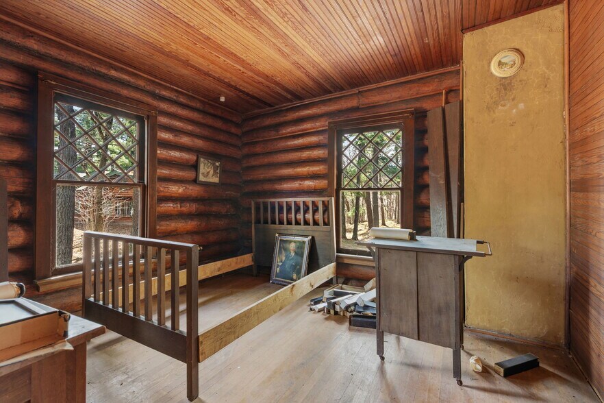 More Photos Of 1098 340th Ave, Frederic Specialty For Sale