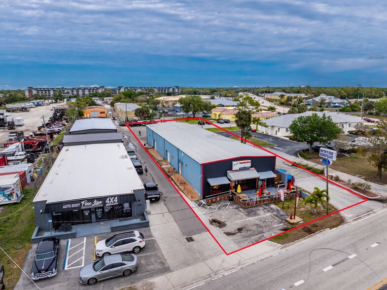 More Photos Of 23064 Harbor View Rd, Port Charlotte Warehouse For Sale