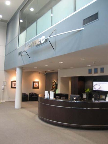 More Photos Of 6001 36th Ave W, Everett Research And Development For Sale